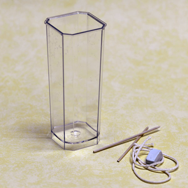 Gießform quadratisch mittel 48x48x140