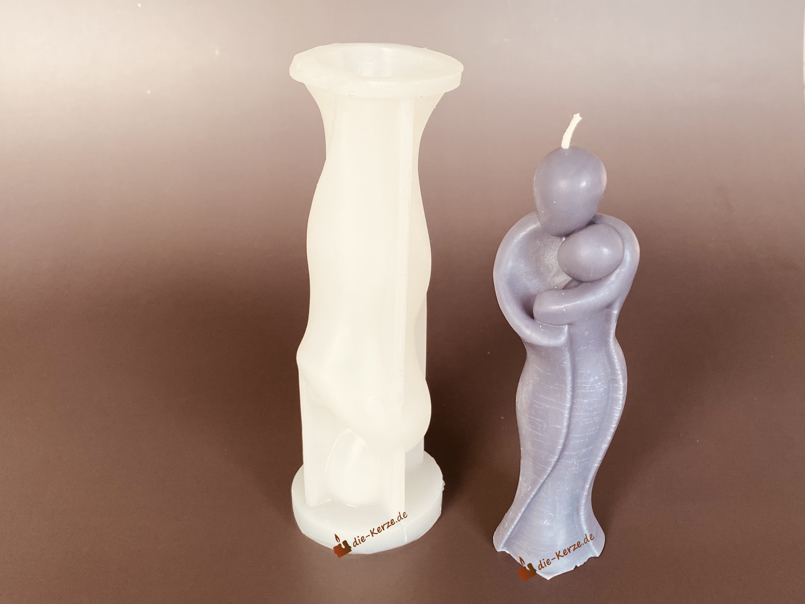 K7102 moderne Madonna 01